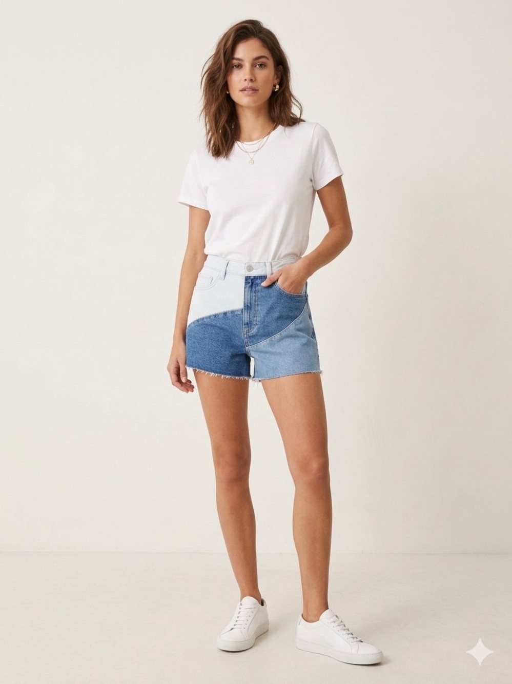 Hollister White Crewneck Short Sleeve Tee